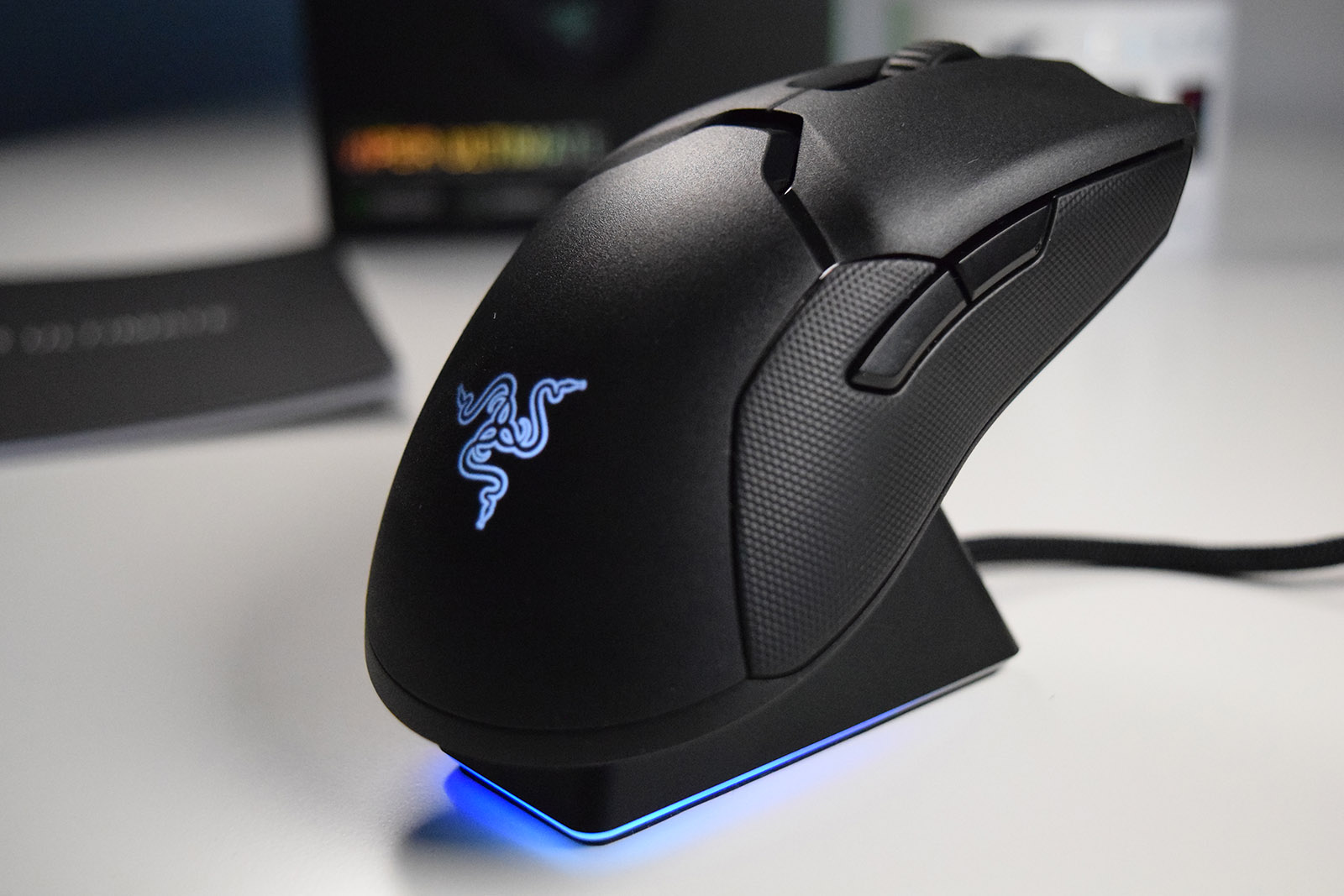 Présentation de la souris Razer Viper Ultimate | NationHive