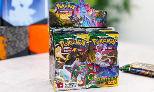 Unboxing d'une display Pokémon Évolution Céleste