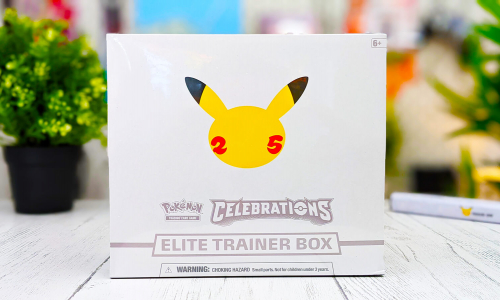 Pokémon JCC - Elite Trainer Box Célébration